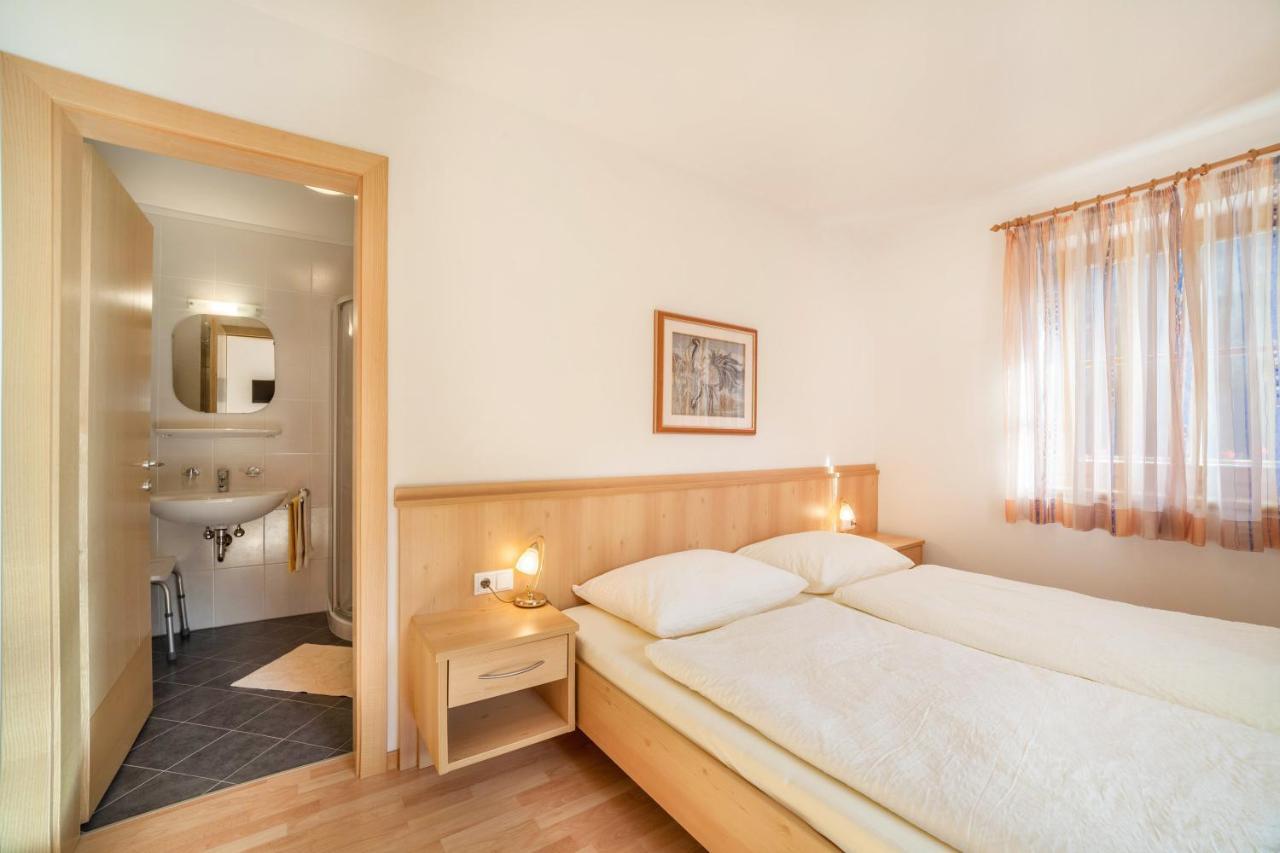 Parigger Apt Zirbe Racines Esterno foto
